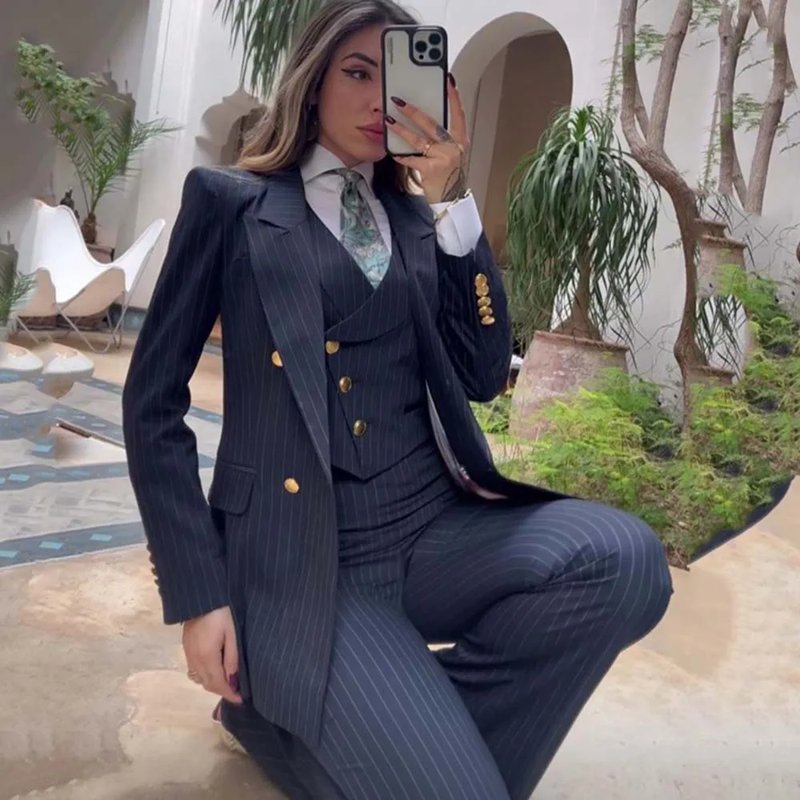 Elegant Navy Blue Women's Suit Set