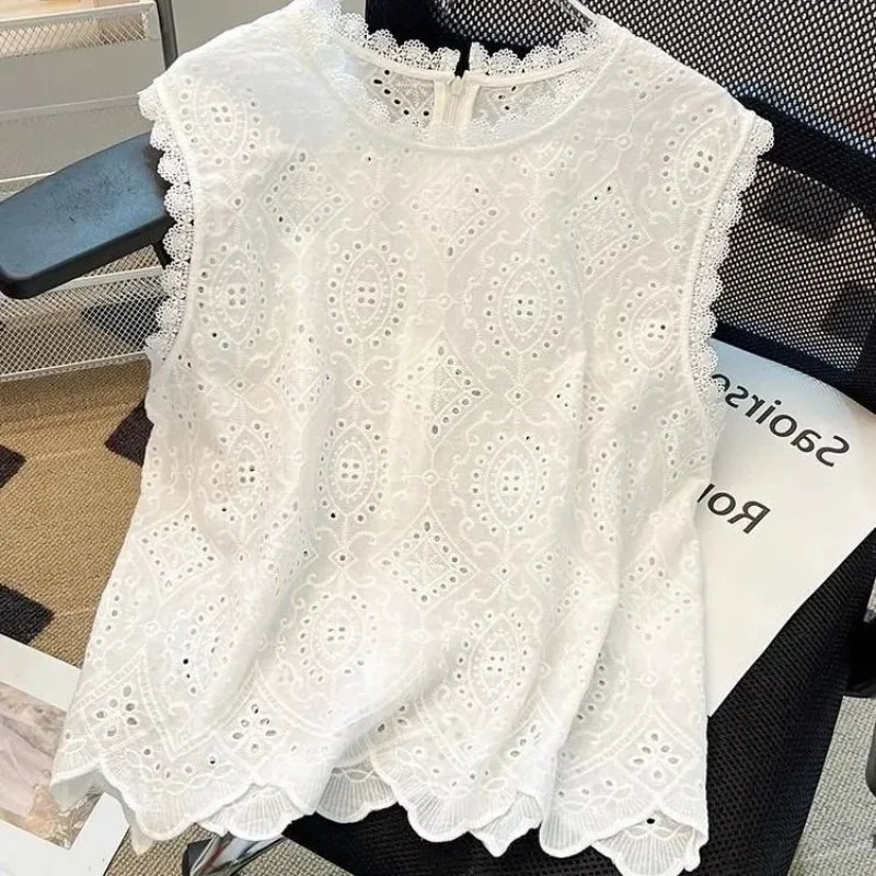 Chic Crochet Lace Vest for Summer