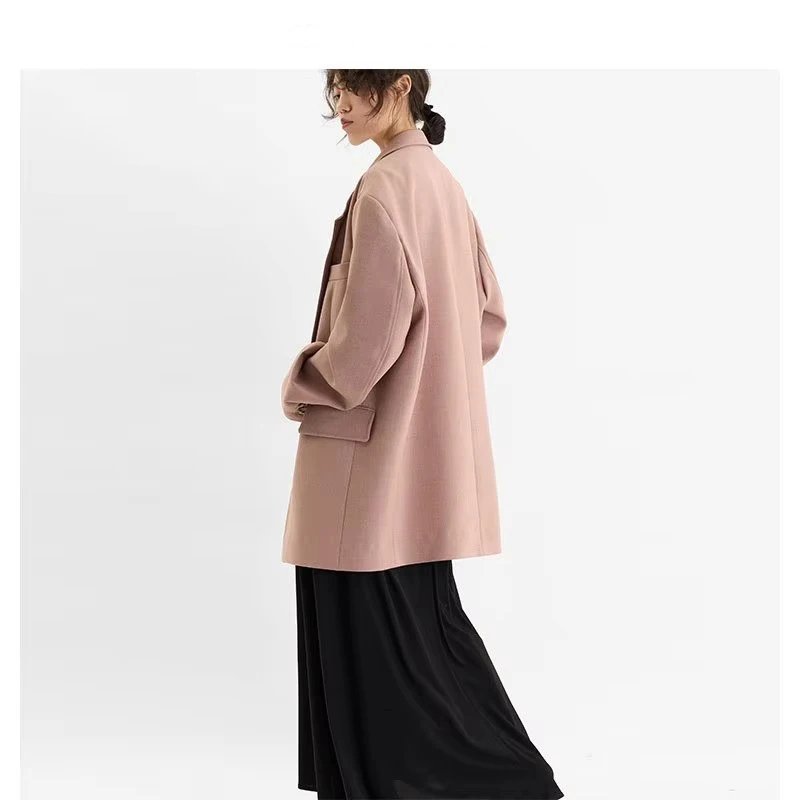 Chic Plus-Size Oversized Blazer