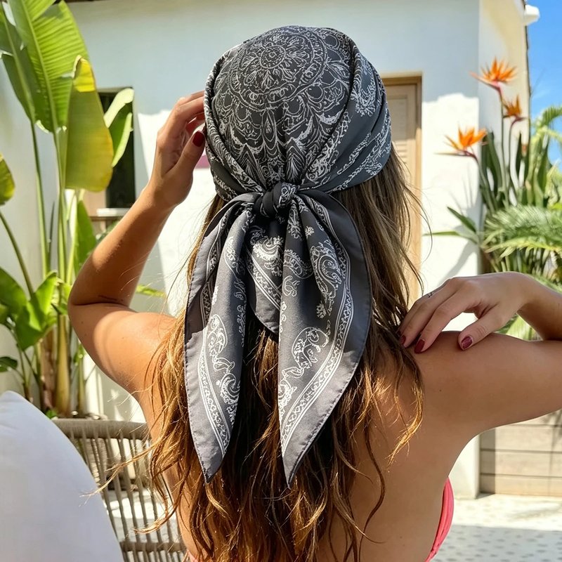 Elegant Paisley Print Square Scarf