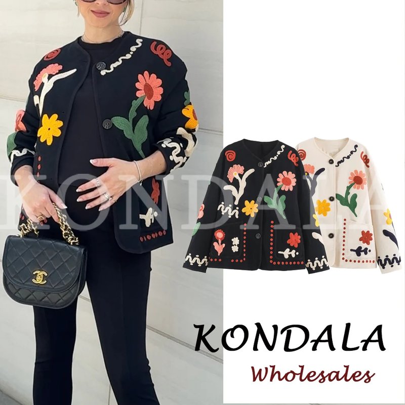 Chic Floral Embroidered Women's Jacket