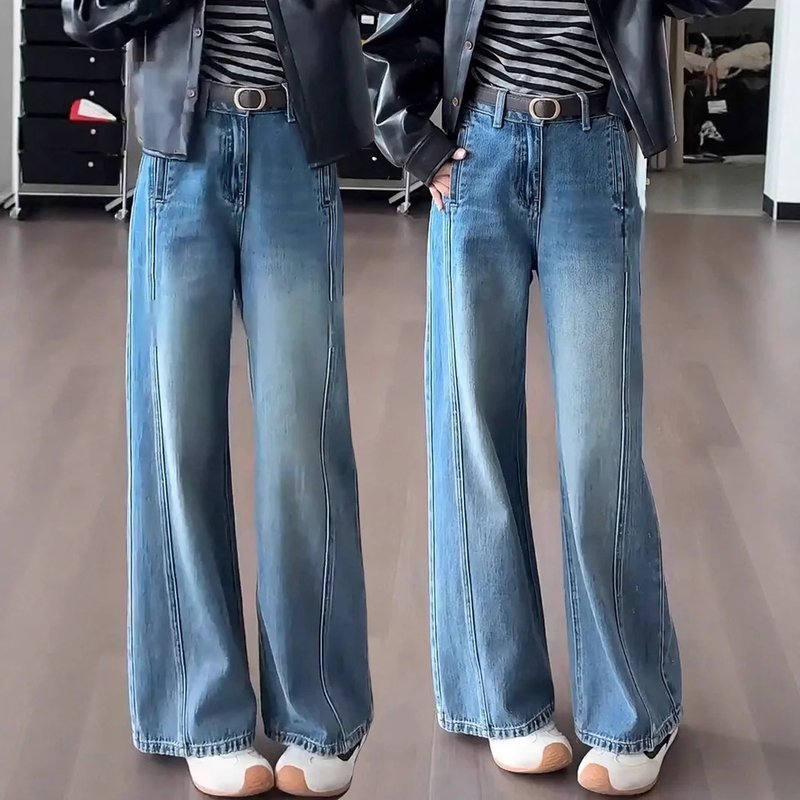 Vintage High-Waisted Wide Leg Jeans